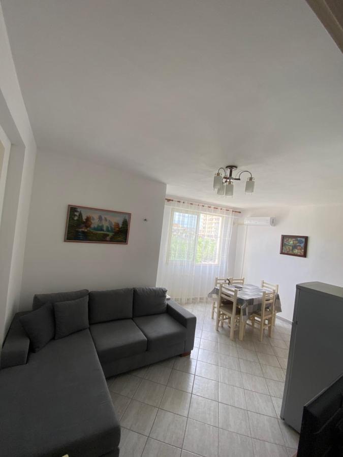 Kristi Home ดูร์เรส ภายนอก รูปภาพ
